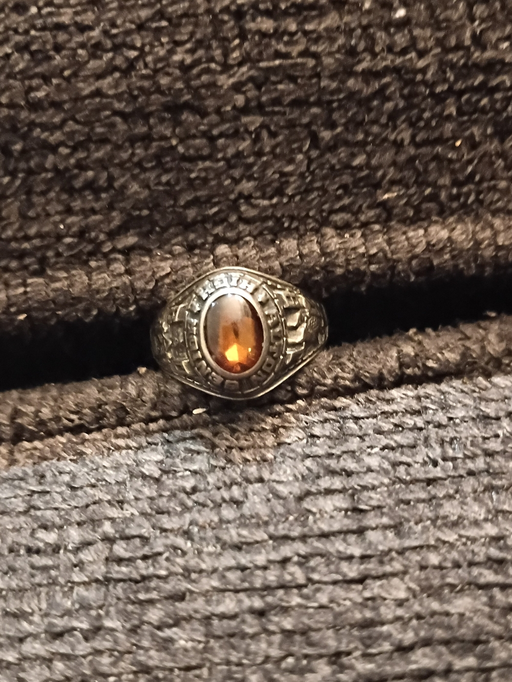 Alton High 1980 Senior Class Ring With Amber Stone